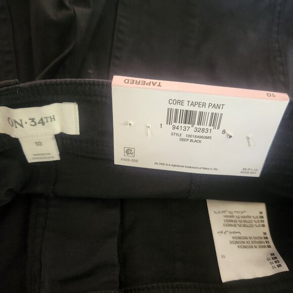 On 34th black taper pant with cargo pockets, ankle length size 10 high rise - Picture 2 of 2